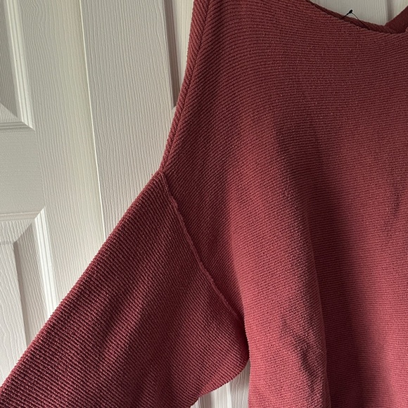 NWOT Free People Asymmetrical Neck Dolman Long Sleeve Sweater - Picture 3 of 4